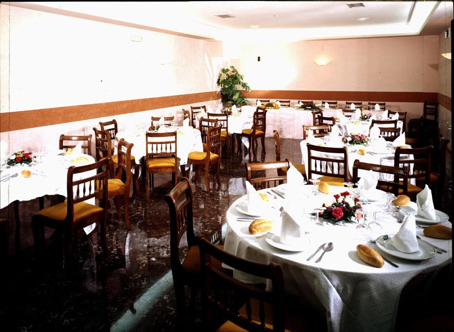 Hotel Conquistador Saragosse Restaurant photo